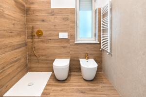 TRILOCALE RISTRUTTURATO - AMPIO TERRAZZO