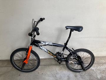 Bicicletta BMX