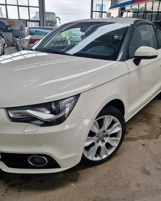 Audi A1 1.4 TFSI 122 CV S tronic