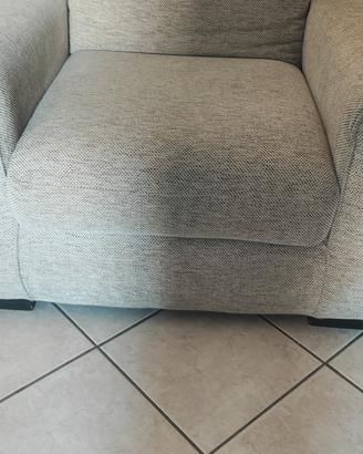 POLTRONA COME NUOVA 