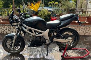 Suzuki SV650