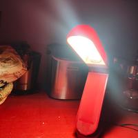 Lampada vintage rossa