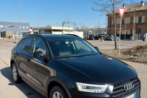 Audi Q3 business 2.0 TDI 150CV