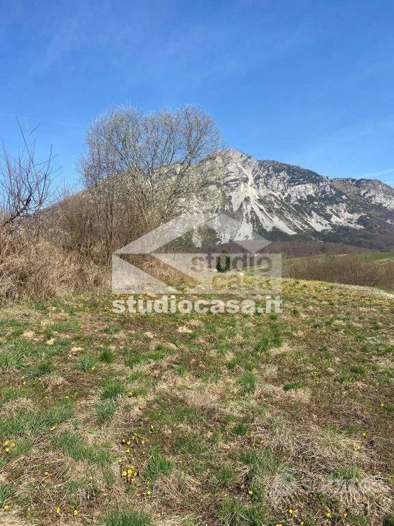 Terreno di 4900 m² a Ronzo-Chienis - Vista 2