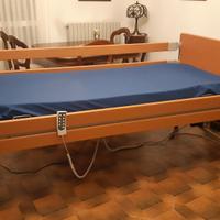 Letto ortoped. Vimed,mat. antidecubido+ev.tavolino
