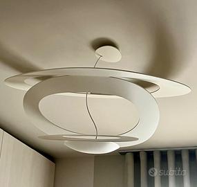 Lampadario Pirce soffitto di Artemide