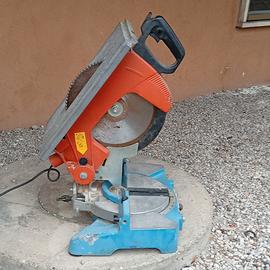 Troncatrice per legno