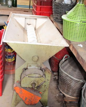 Deraspatrice elettrica