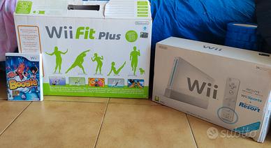 Nintendo Wii + Wii balance + 2 giochi 1 pad solo