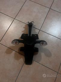 Portatarga originale yamaha mt07