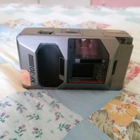 Ricoh XF-30 fotocamera punta e scatta da 35 mm