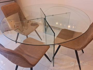 tavolo rotondo in vetro 