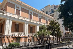 Centro storico Catania - intero stabile multiuso