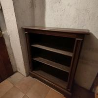 Libreria in legno del secolo scorso 
