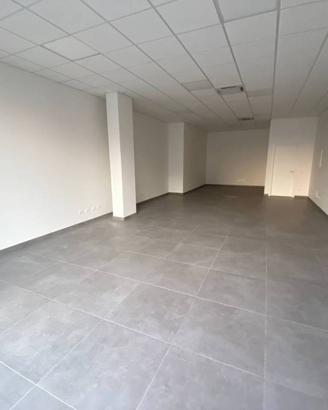 Immobile di 75 m² con 1 locale a Mirandola