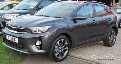 Porta sportello anteriore posteriore kia stonic