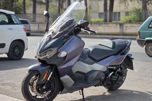 Stupenda Ammiraglia SYM Maxsym tl 508
