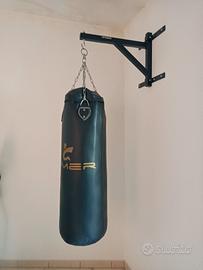 sacco da box 30 kg + guantoni + staffa 