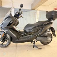 Vendi scooter Kymco Downtown 350 GT