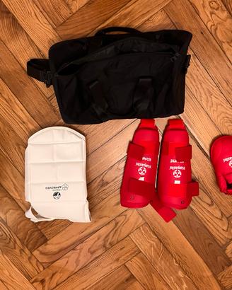KIT KARATE KUMITE COMPLETO