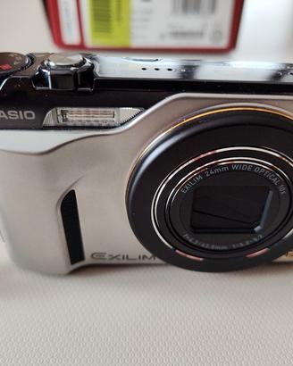 Casio EX-FH100