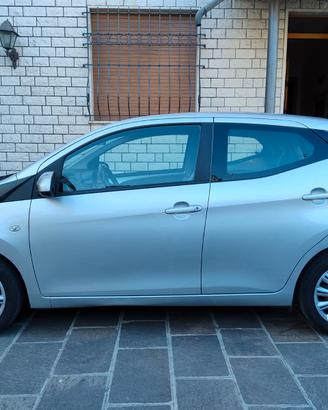TOYOTA AYGO ANNO 2016