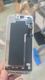 iphone schermo rotto? Metti un display originale! 