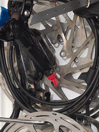 Coppia Freni Sram Code R a 4 pistoncini x MTB