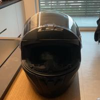 Casco integrale nuovo taglia M