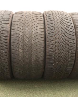 Gomme Bridgestone 245 40 21 275 35 21 inverno