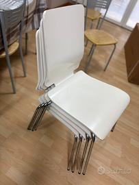 Sedia con seduta in legno