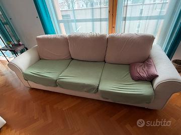 Divano in perfette condizioni