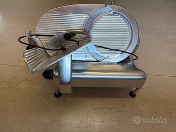 Affettatrice professionale Bizerba