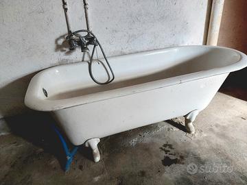 Vasca da bagno in ghisa vintage