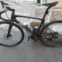 BICI DA CORSA SPECIALIZED ROUBAIX SL8 ANNO 2025