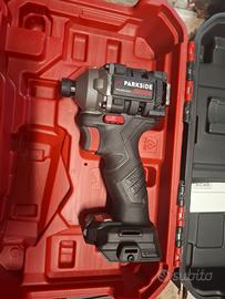 Avvitatore a batteria 20v nuovo