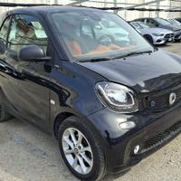Smart fortwo EQ Prime iva esposta