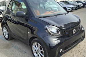 Smart fortwo EQ Prime iva esposta