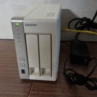 NAS QNAP TS-231 + 2x HDD 3TB WD RED