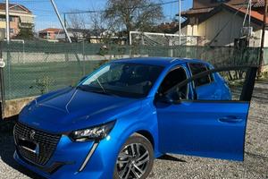 Peugeot 208 1.2 100 cv Allure pack
