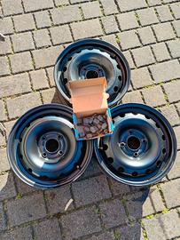 cerchi ferro per peugeot 206