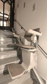 montascale stannah con montaggio assistenza