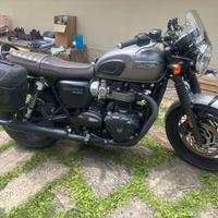 Triumph bonneville t120 black