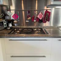 piano cottura a gas SMEG con 5 fuochi: 86cm