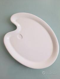 Piatto da portata in ceramica bianca vintage