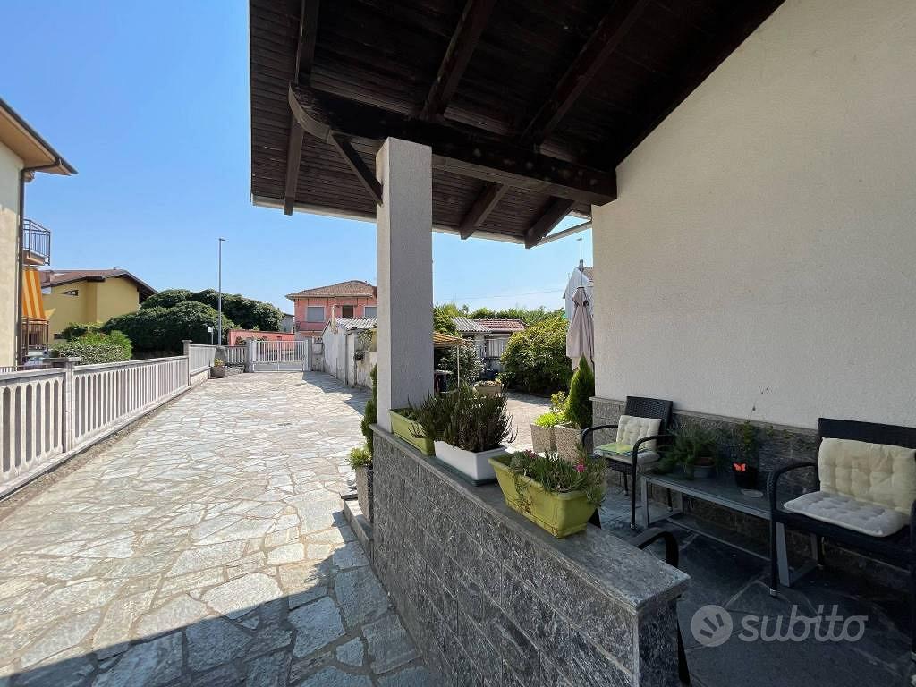 Villa di 237 m² con 3 locali a Vercelli - Vista 4