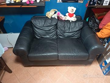 Divano Ikea 2 posti 