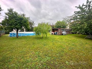 Terreno di 520 m² a Rivalta di Torino