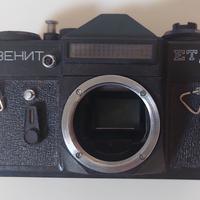 Zenit ET FUNZIONANTE reflex analogica