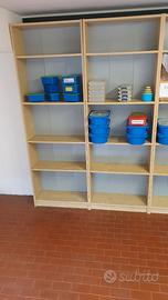 scaffali Ikea col faggio